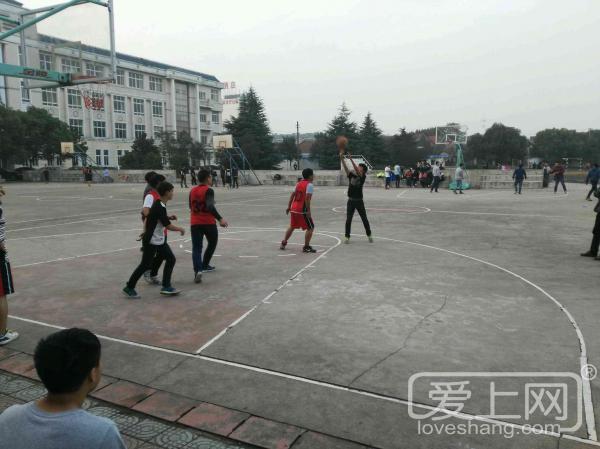 张家港市高级技工学校篮球赛 - 吃喝玩乐购 - 张